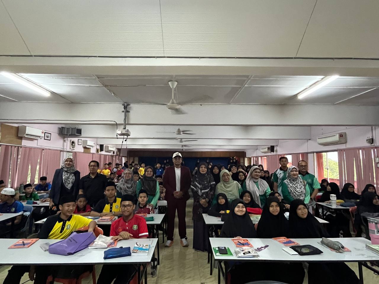 Gambar 2